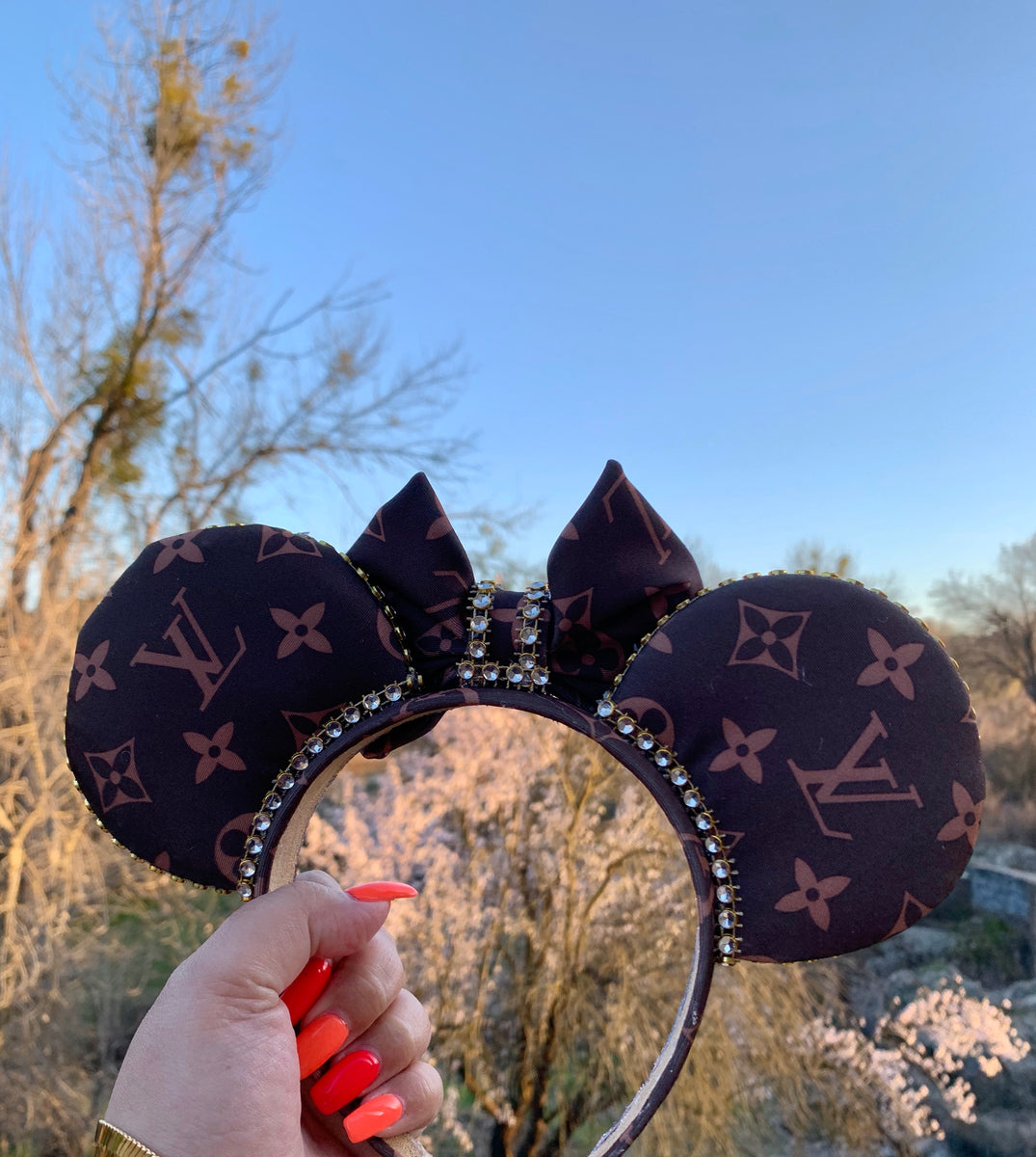 LV minnie ears 😍  Minnie ears, Minnie, Mouse ears